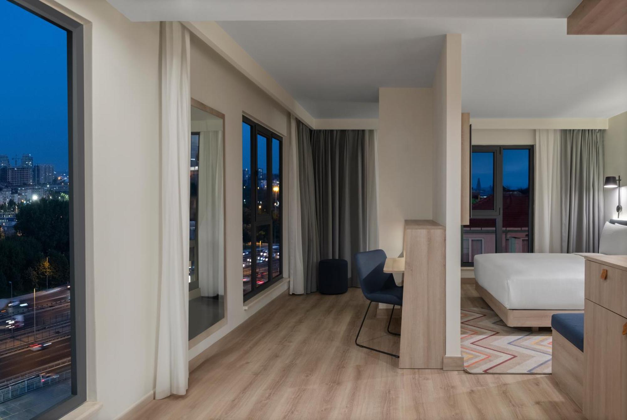 Hampton By Hilton Istanbul Merter Zewnętrze zdjęcie