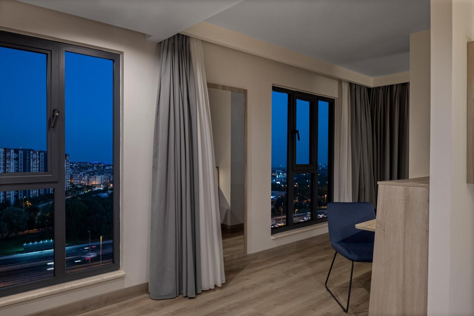 Hampton By Hilton Istanbul Merter Zewnętrze zdjęcie