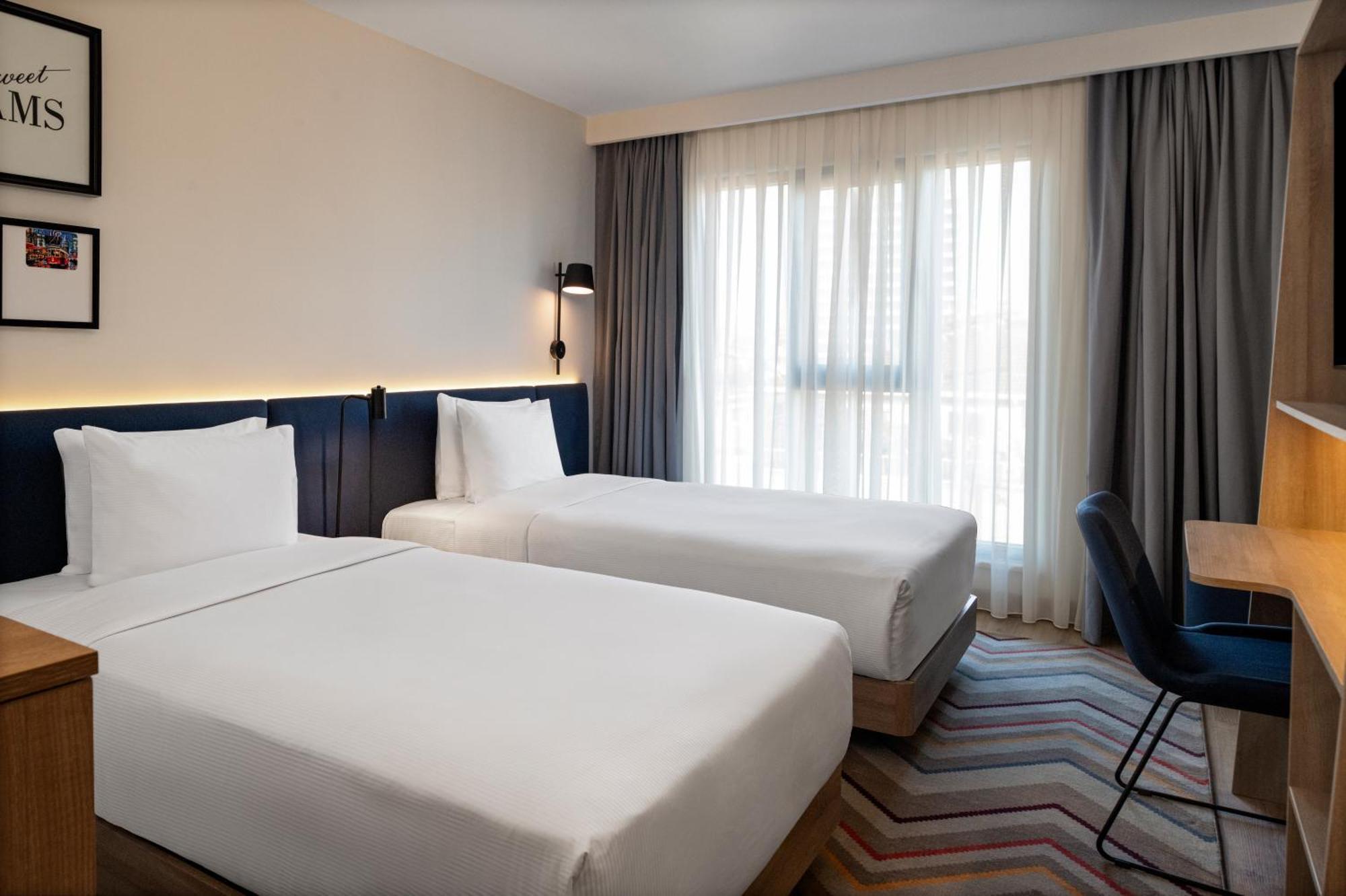 Hampton By Hilton Istanbul Merter Zewnętrze zdjęcie